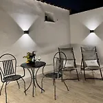 فندق مبيت وإفطار Frida Luxury 4*