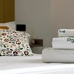 فندق مبيت وإفطار Frida Luxury