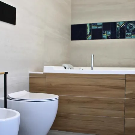 Frida Luxury Bed & Breakfast 4*
