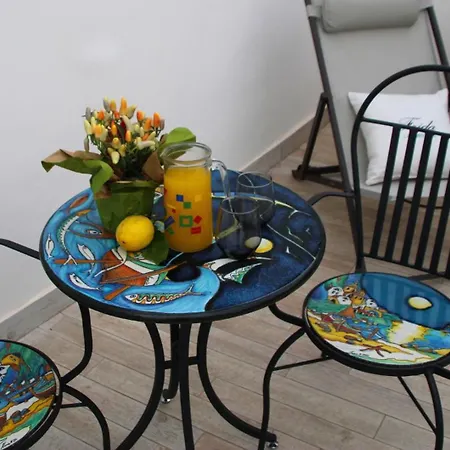 Frida Luxury Oda ve Kahvaltı Vietri