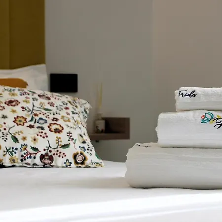 Bed & Breakfast Frida Luxury