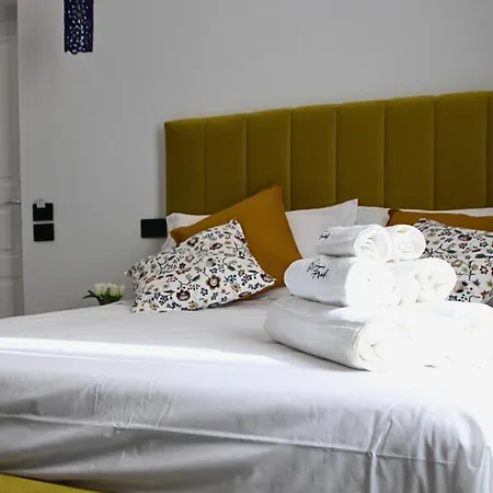 Bed & Breakfast Frida Luxury *