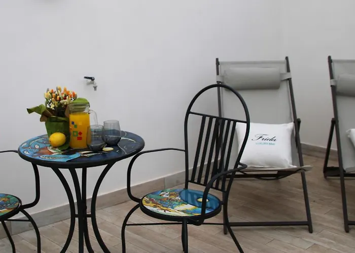 Bed & Breakfast Frida Luxury 4*